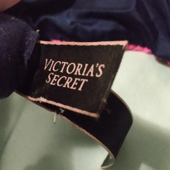 Victoria's secret pink and blue lacy push up bra size 34B - Picture 3 of 4